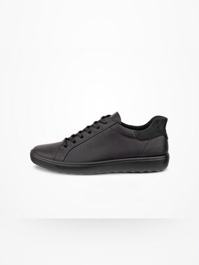 ECCO Women’s Black Leather Soft 7